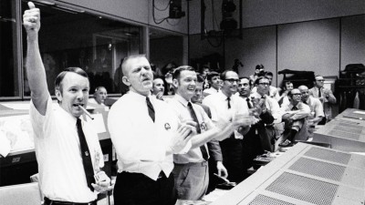 Sứ Mệnh Của Apollo - Mission Control: The Unsung Heroes of Apollo